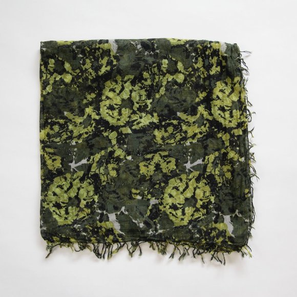 Abstract Green Floral Square Scarf with Tassles - Picture 2 of 4
